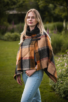 Branigan Weavers Poncho Galway Sage