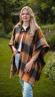 Branigan Weavers Wollen Cape Sarah Galway Sage