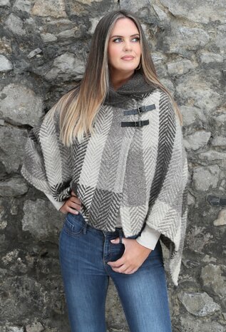 Branigan Weavers Poncho Multi Brown