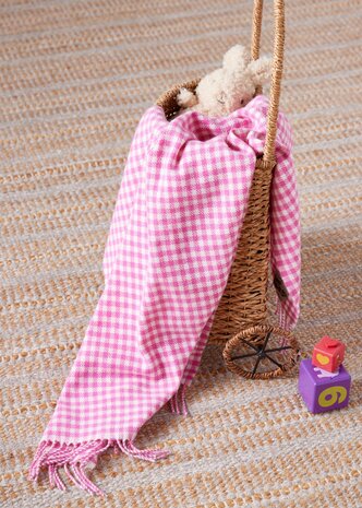 Foxford Lamswollen Babydeken Cerise Pink Gingham 