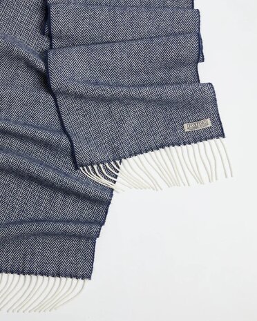 Foxford Lamswollen Sjaal Dark Blue Herringbone